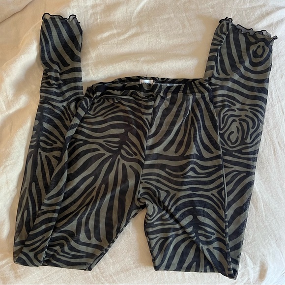 INAMORATA Beachwood Pant XS Olive Zebra - Picture 8 of 10